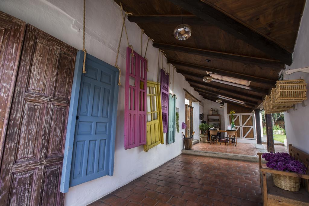 Mexicanos 10 Casavieja San Cristóbal de Las Casas Extérieur photo